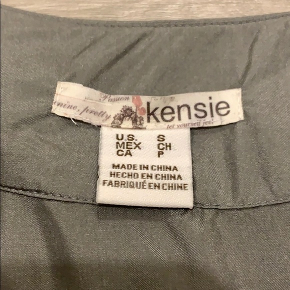 NWT Kensie Silk Embellished Top - Picture 7 of 9